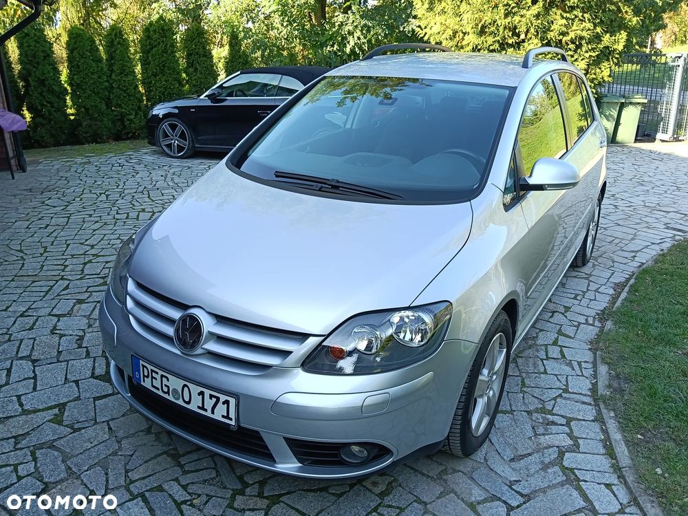 Volkswagen Golf Plus - 9