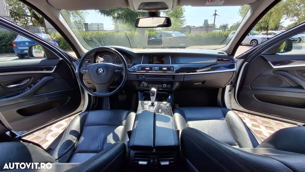 BMW Seria 5 520d Aut. - 18