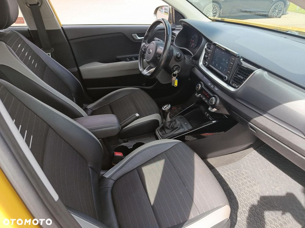 Kia Stonic 1.4 L - 9