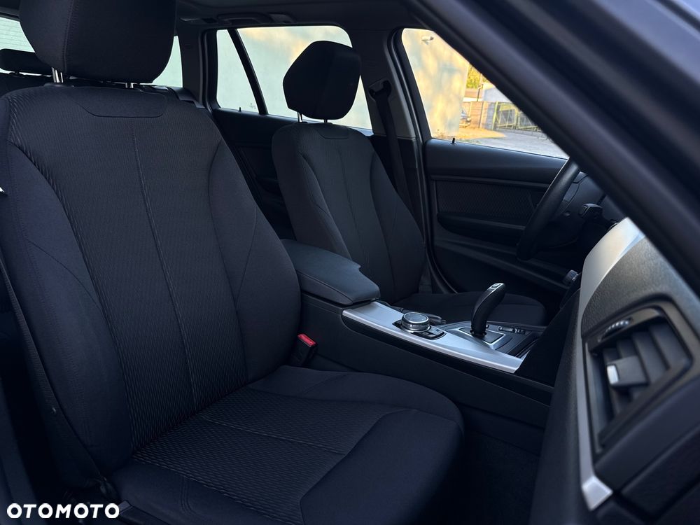 BMW Seria 3 - 8