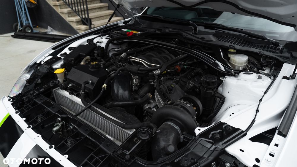 Ford Mustang - 13