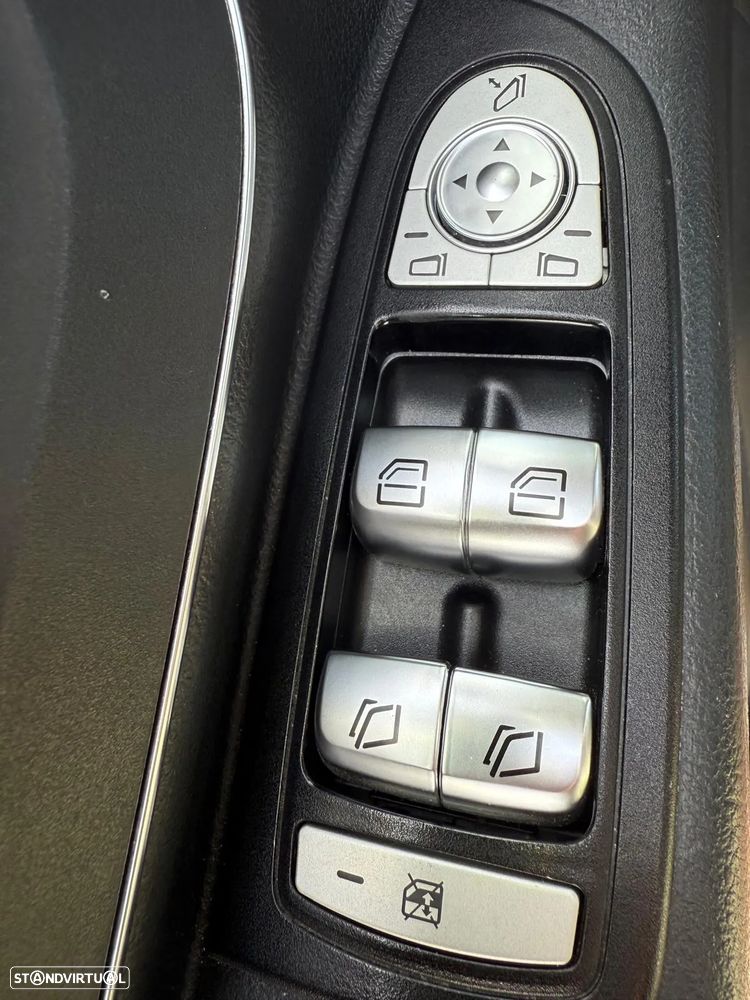 Mercedes-Benz Vito Tourer 116 CDI (BlueTEC) Extra-Longa Aut. SELECT - 10