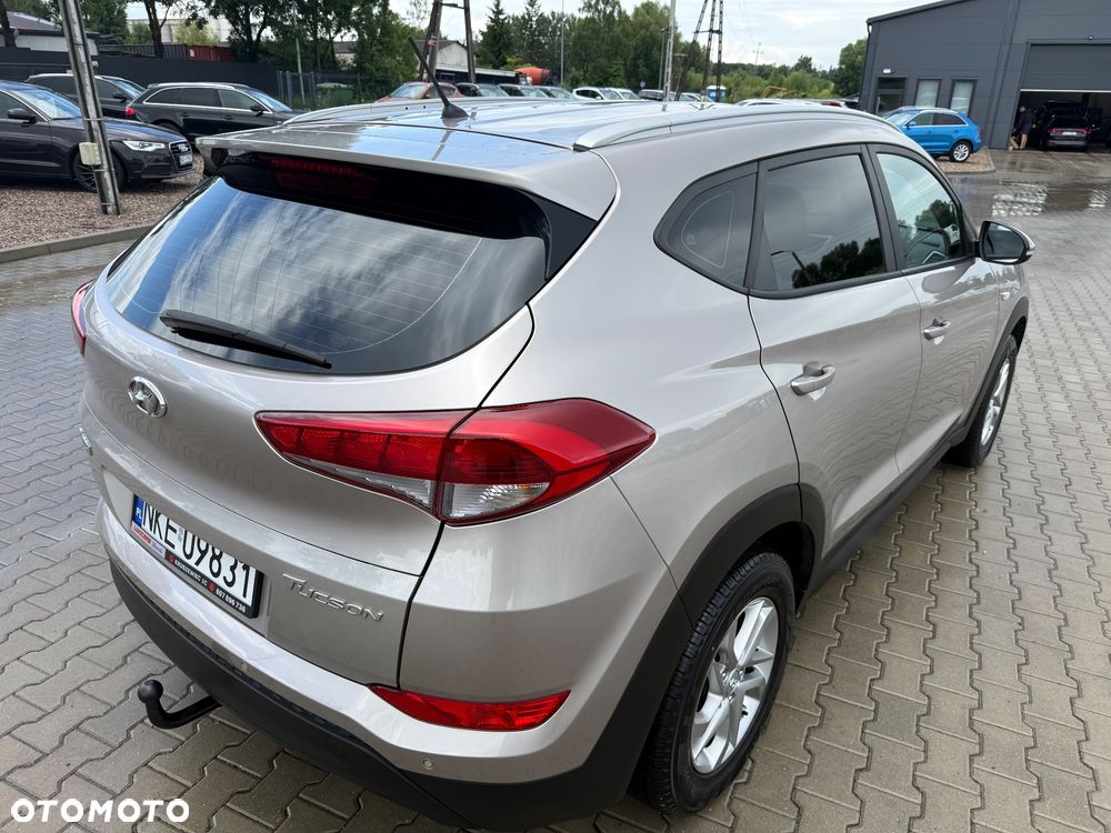 Hyundai Tucson blue 1.7 CRDi 2WD Style - 14