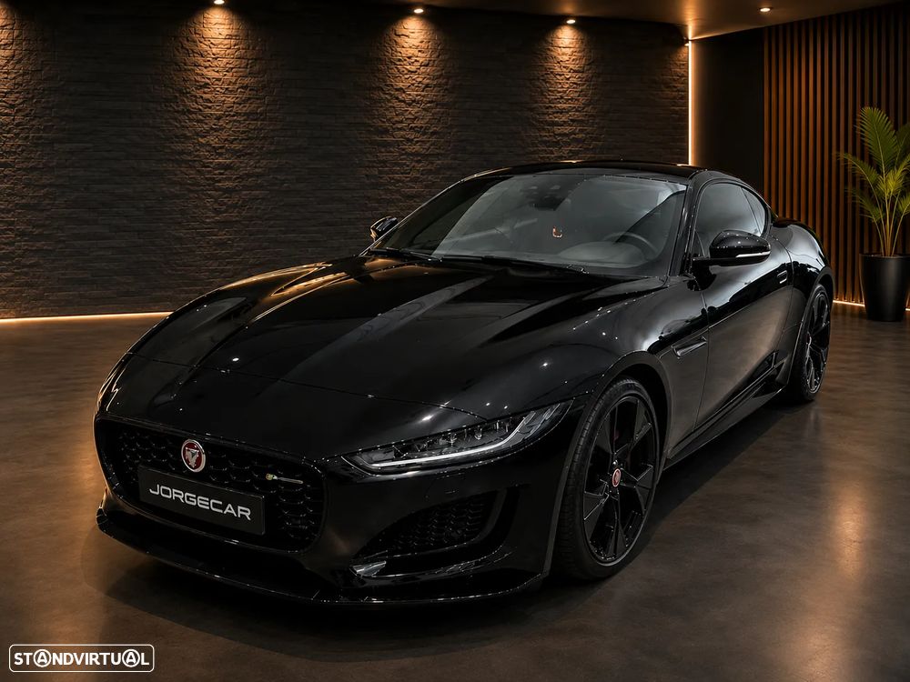 Jaguar F-Type 2.0 i4 R-Dynamic Black