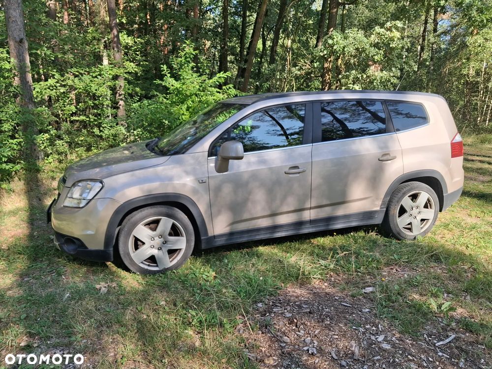 Chevrolet Orlando - 2