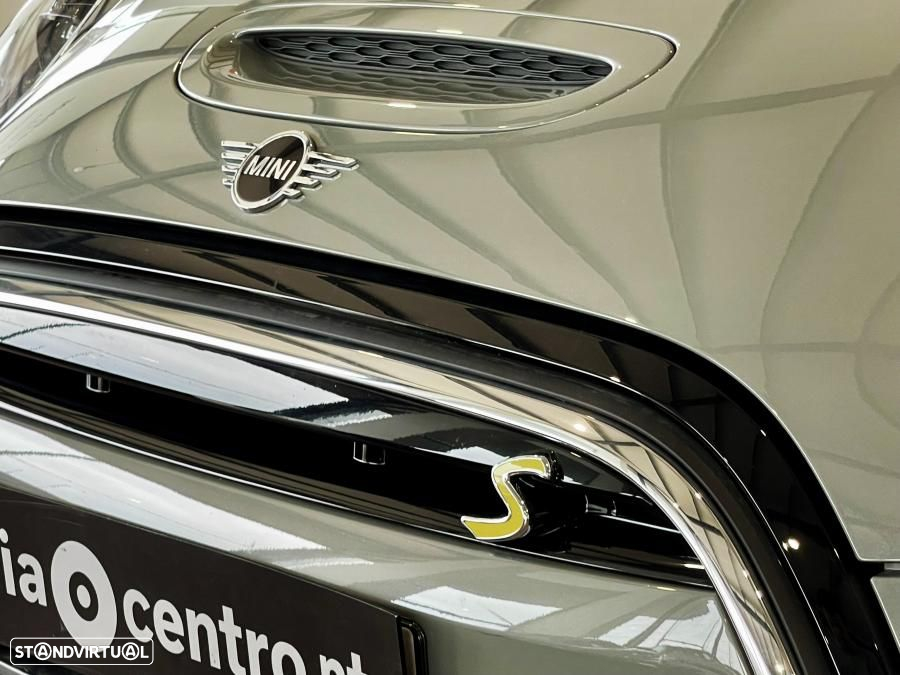 MINI 3 Portas Cooper SE Camden Edition - 9