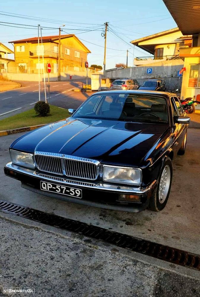 Daimler Sovereign - 1