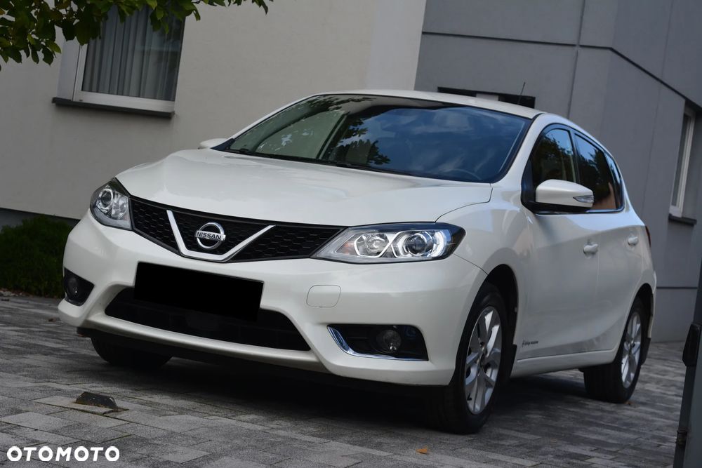 Nissan Pulsar 1.2 DIG-T Tekna EU6 - 29