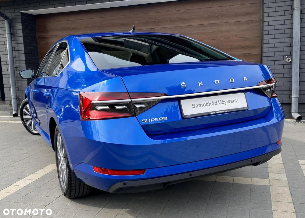 Skoda Superb 2.0 TDI SCR Style DSG - 8