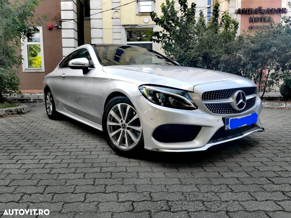 Mercedes-Benz C 220 d Coupe 9G-TRONIC AMG Line - 34