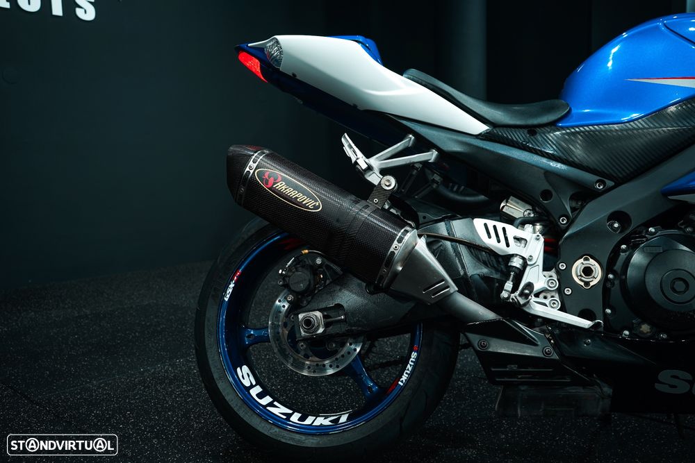 Suzuki GSX-R - 8