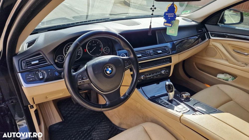 BMW Seria 5 520d Aut. - 10