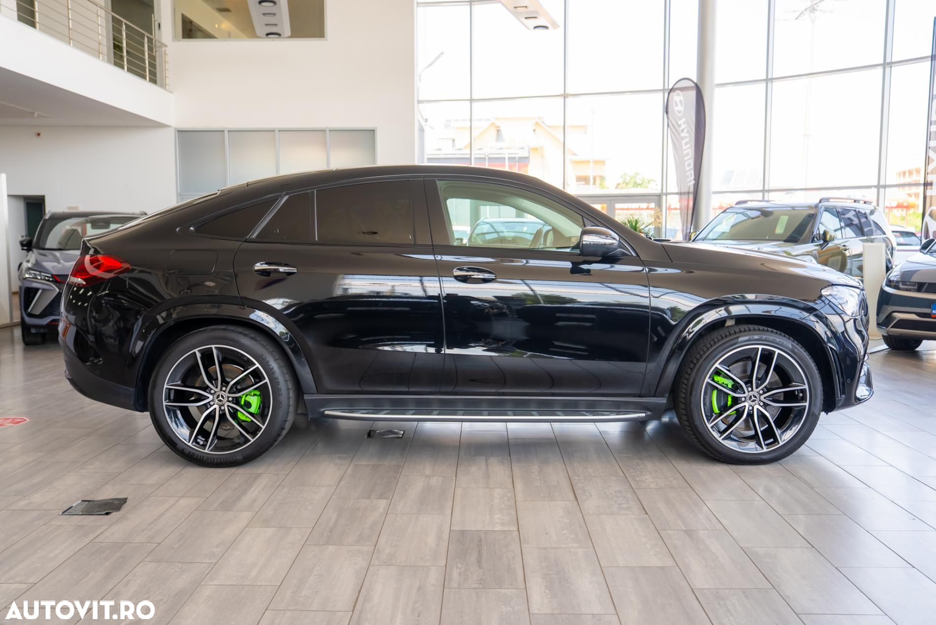 Mercedes-Benz GLE Coupe 350 de 4Matic 9G-TRONIC AMG Line - 11