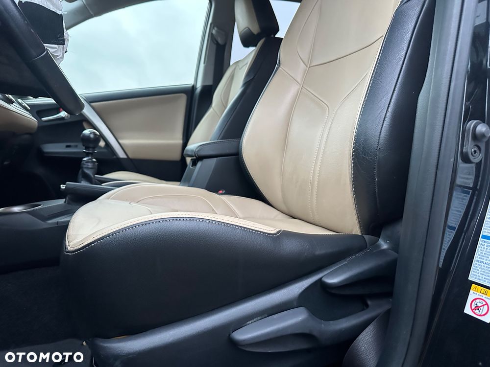 Toyota RAV4 2.2 D-4D 4x4 Edition S - 9