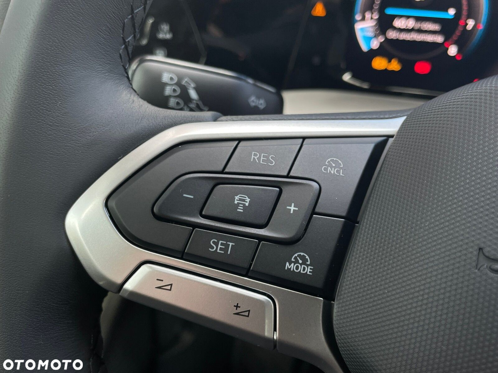 Volkswagen Golf - 17