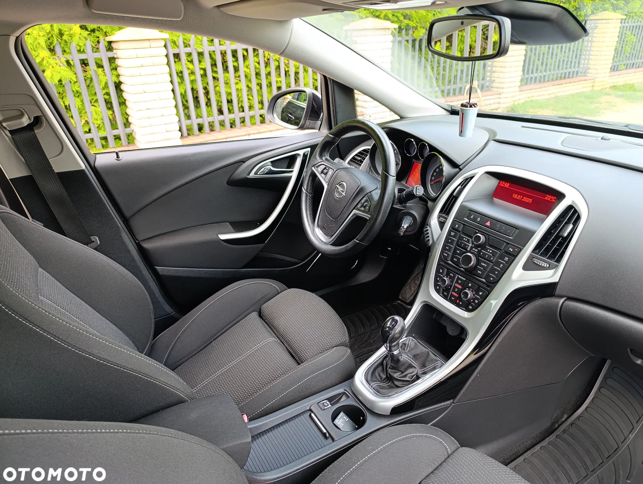 Opel Astra 1.4 Turbo Sports Tourer - 16