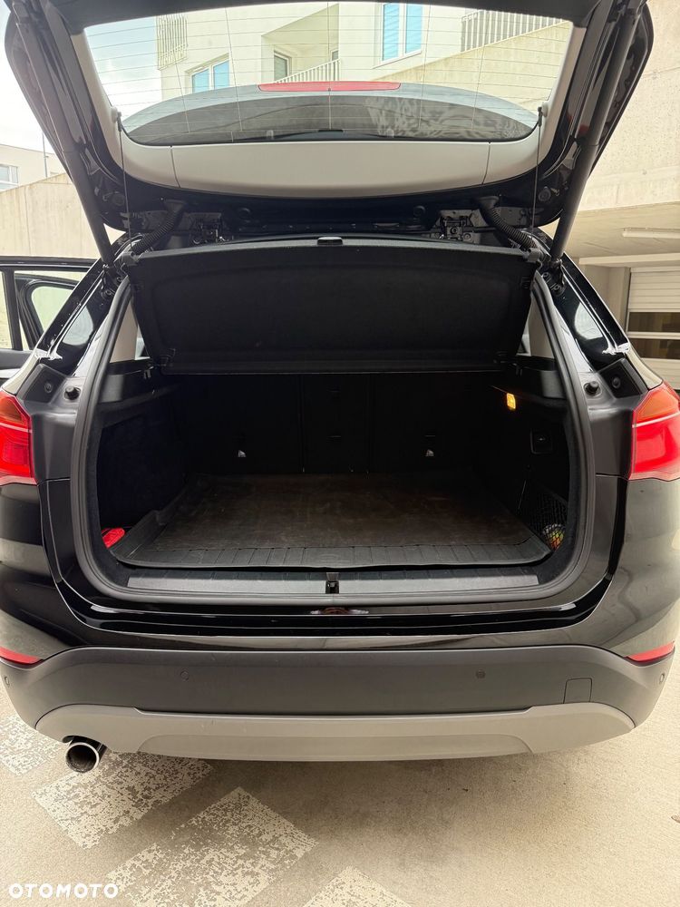 BMW X1 - 16