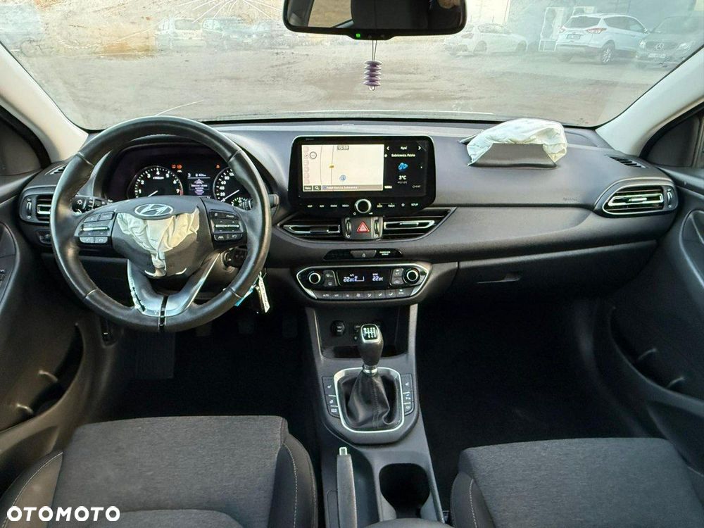 Hyundai i30 - 21