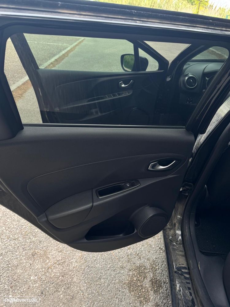 Renault Clio Sport Tourer 1.5 dCi Limited - 13