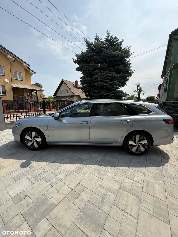 Volkswagen Passat - 3