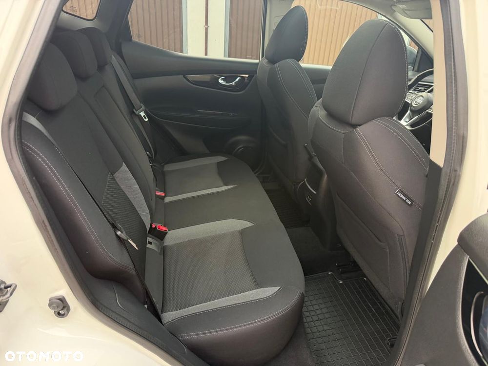 Nissan Qashqai 1.5 dCi DCT TEKNA+ - 22