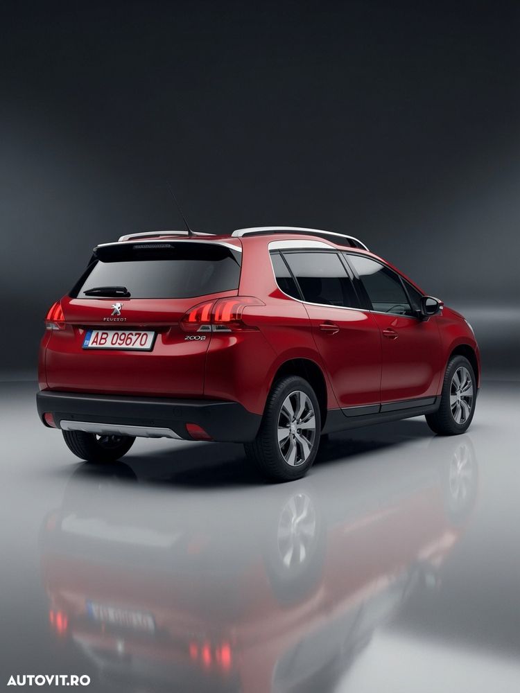 Peugeot 2008 1.2 VTi Allure - 2