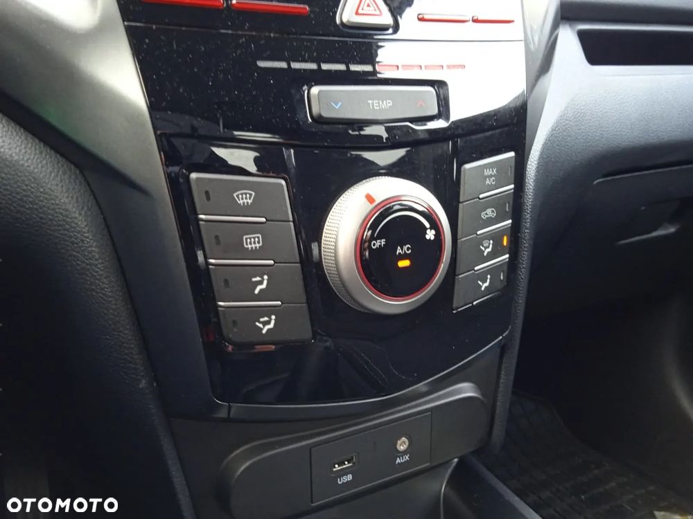 SsangYong/KGM XLV 1.6 City Style - 23