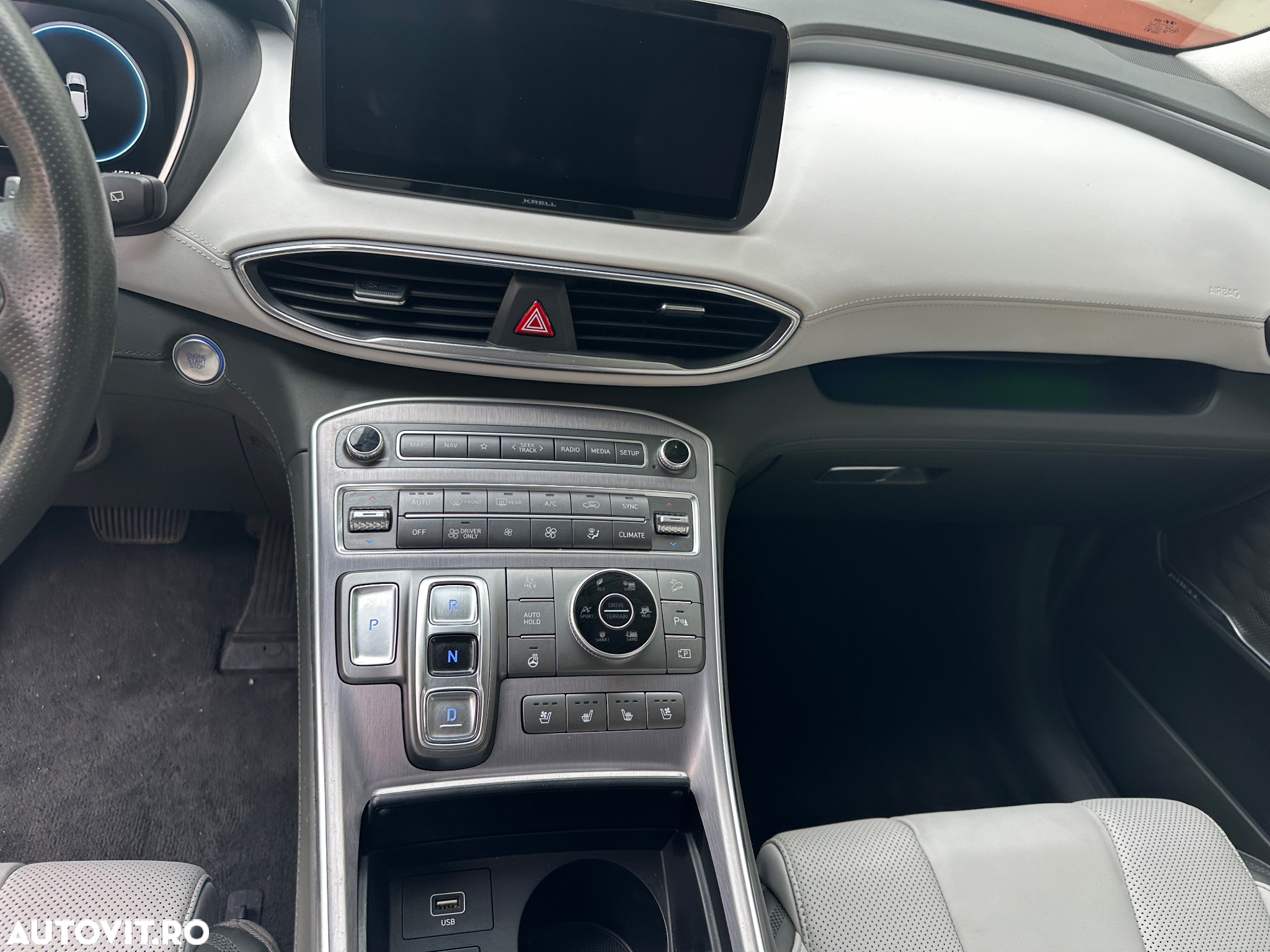 Hyundai Santa Fe 1.6 l 252 CP 4WD 6AT PHEV Luxury - 6
