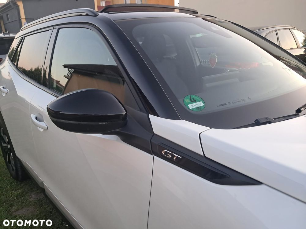 Peugeot 2008 PureTech 130 EAT8 GT - 2