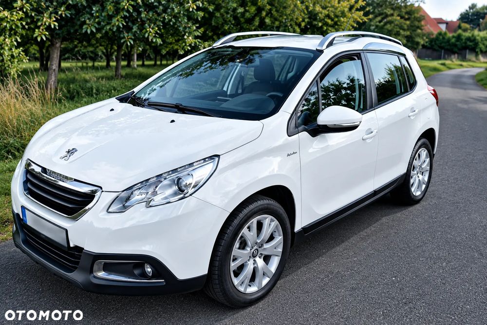 Peugeot 2008 PureTech 82 Urban Move - 1