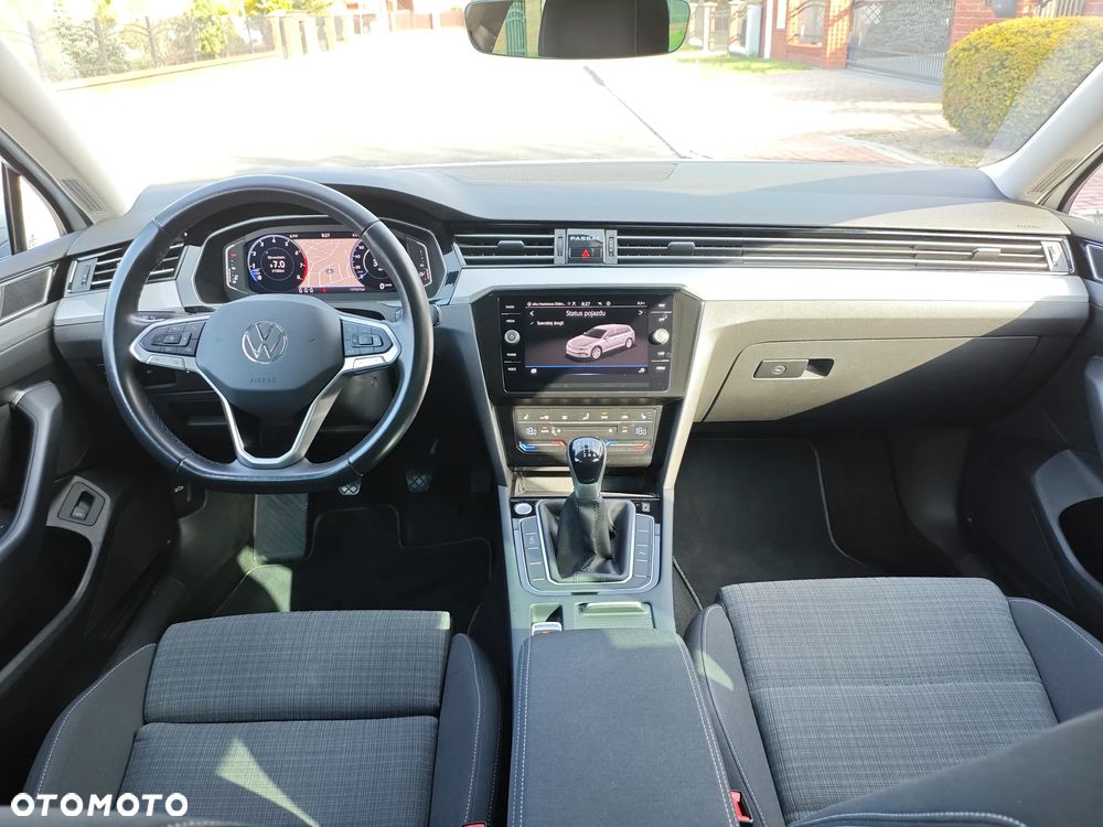 Volkswagen Passat 1.5 TSI EVO Business - 7
