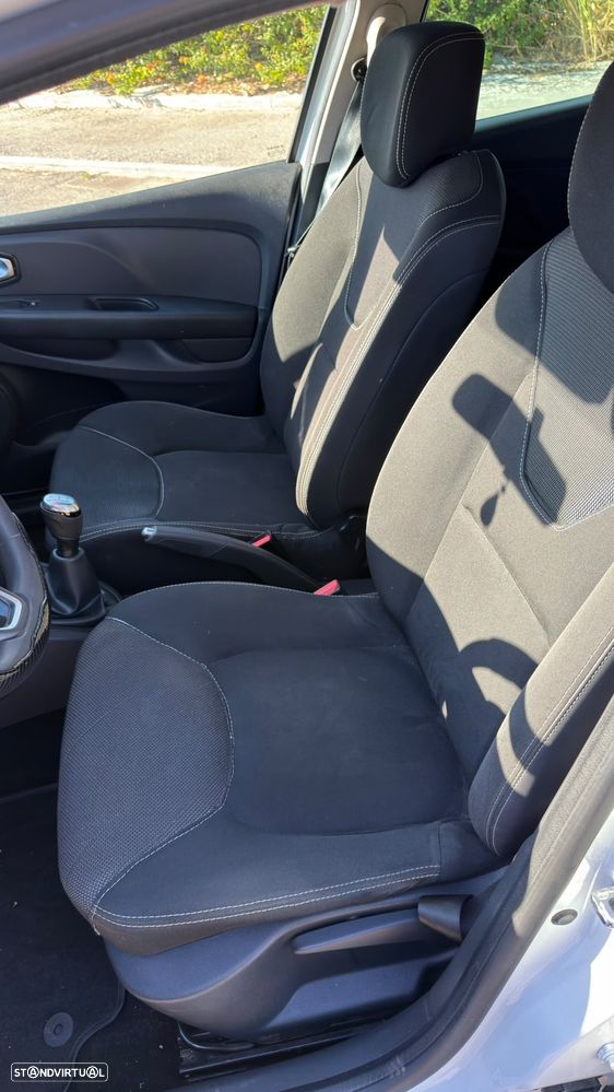 Renault Clio 0.9 TCe Zen - 10