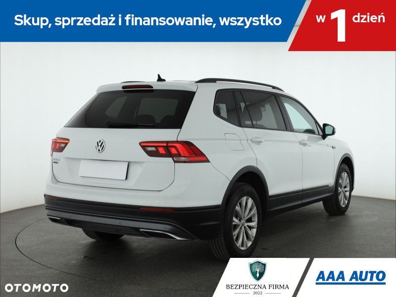 Volkswagen Tiguan Allspace - 7