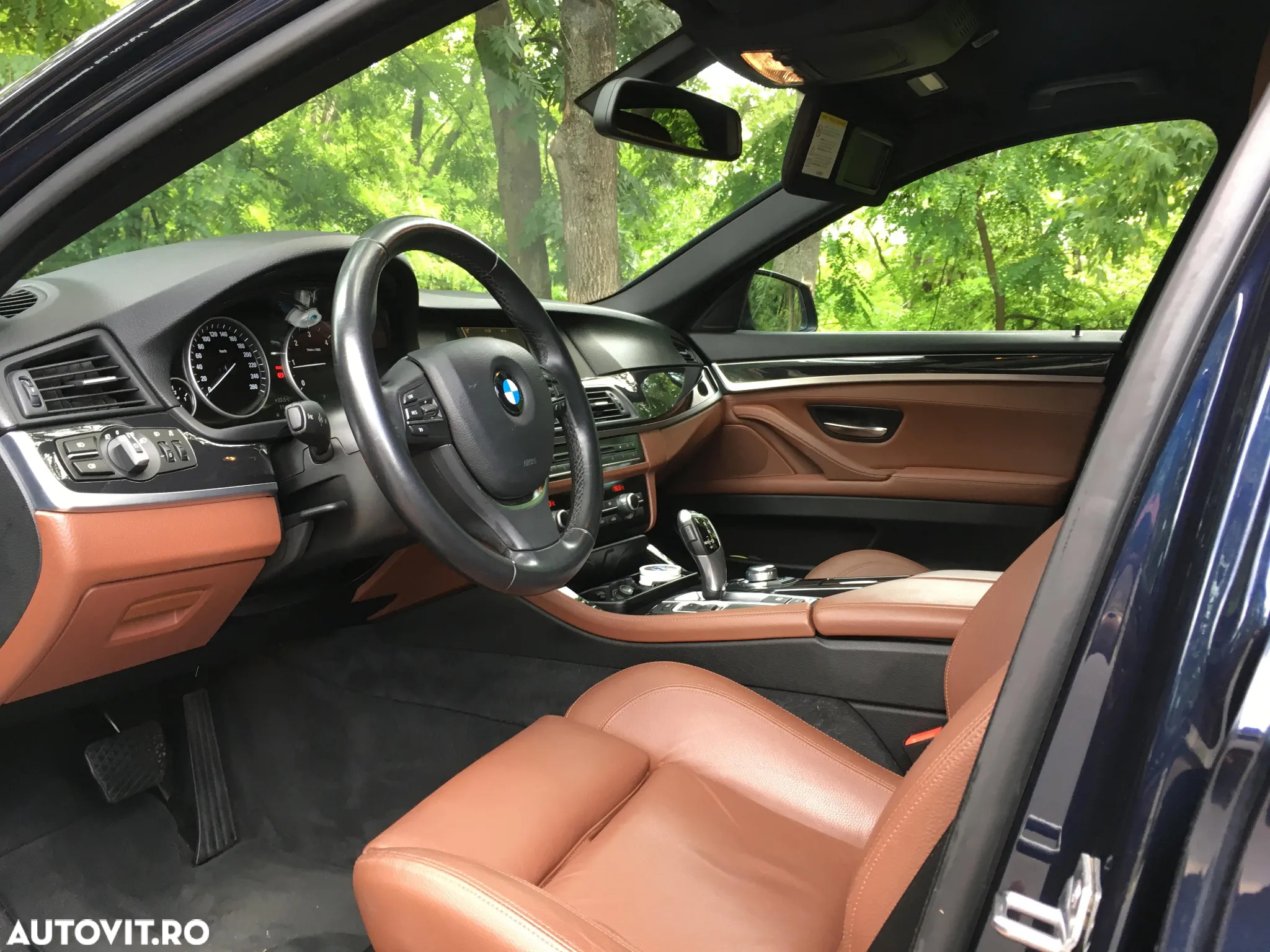 BMW Seria 5 520d - 11