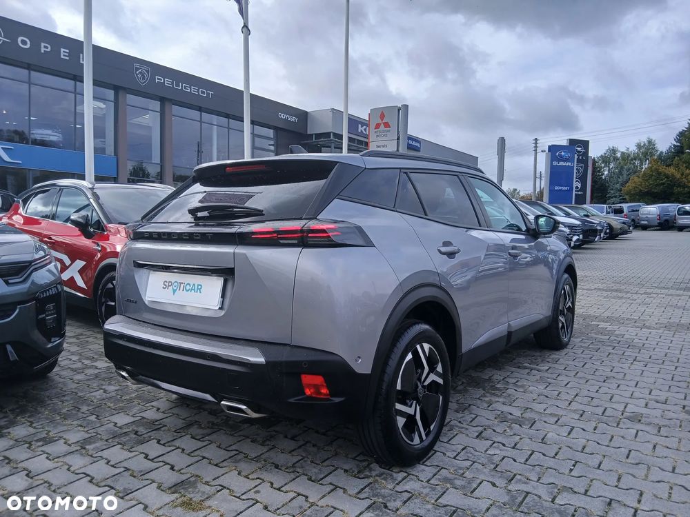 Peugeot 2008 1.2 PureTech Allure Pack S&S EAT8 - 5