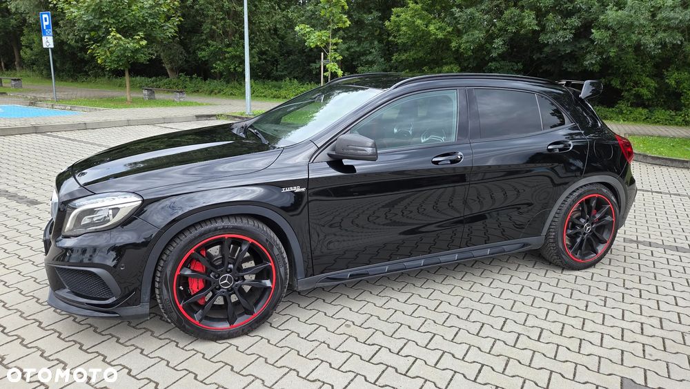 Mercedes-Benz GLA 45 AMG 4-Matic - 9