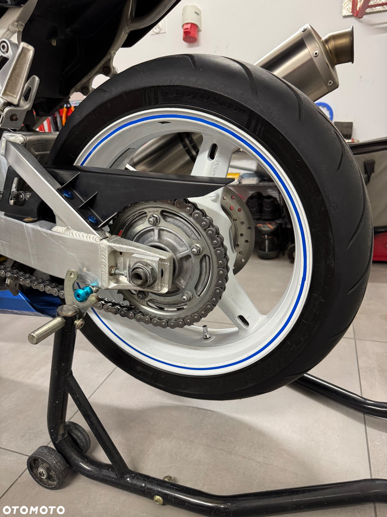 Suzuki GSX-R - 12