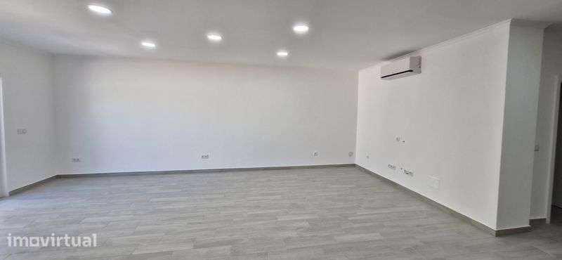 Moradia geminada - Grande imagem: 3/5
