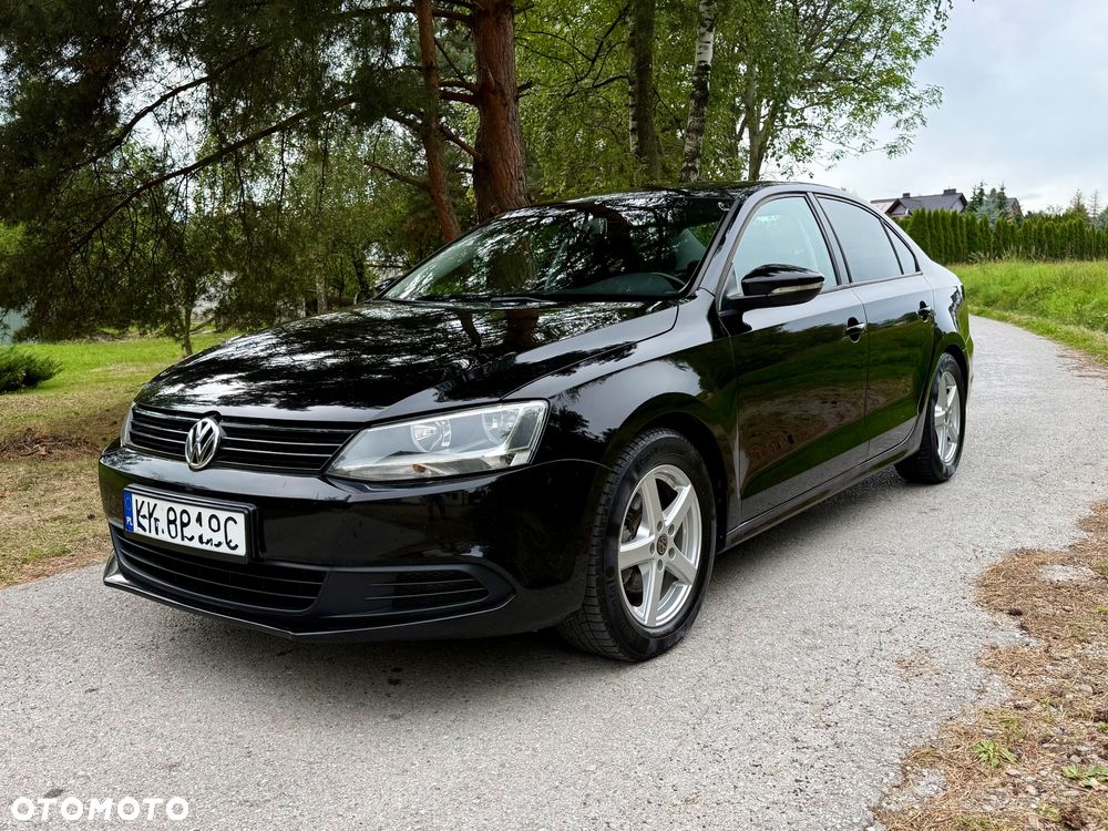 Volkswagen Jetta 1.6 TDI Comfortline - 2