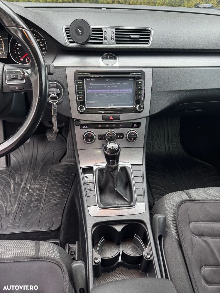 Volkswagen Passat 2.0 TDI BlueMotion Tehnology Comfortline - 4