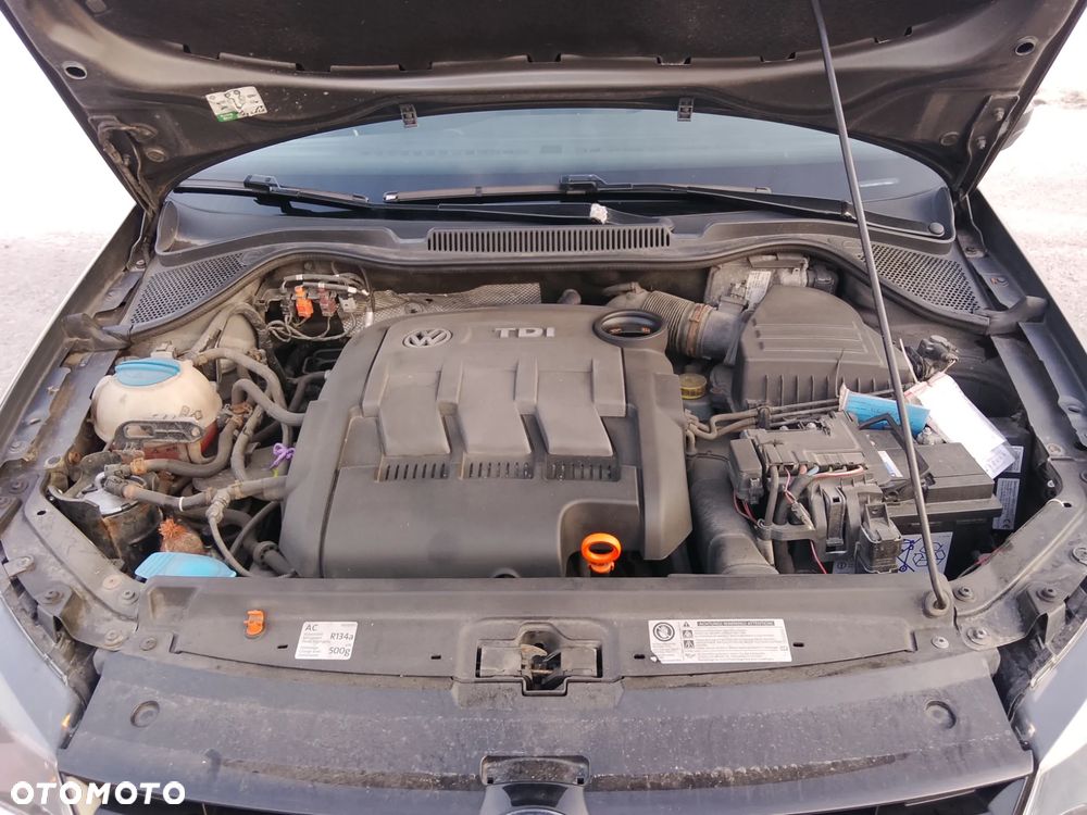 Volkswagen Polo 1.2 TDI DPF Comfortline - 23