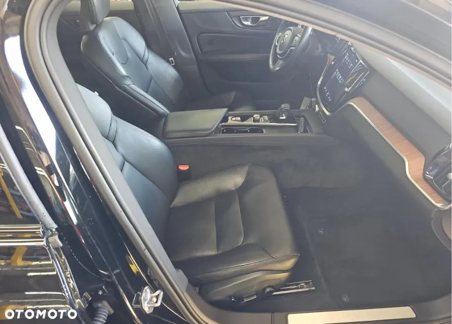 Volvo S60 B5 B AWD Inscription - 7