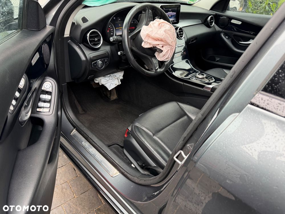 Mercedes-Benz Klasa C 200 d 9G-TRONIC Avantgarde - 22