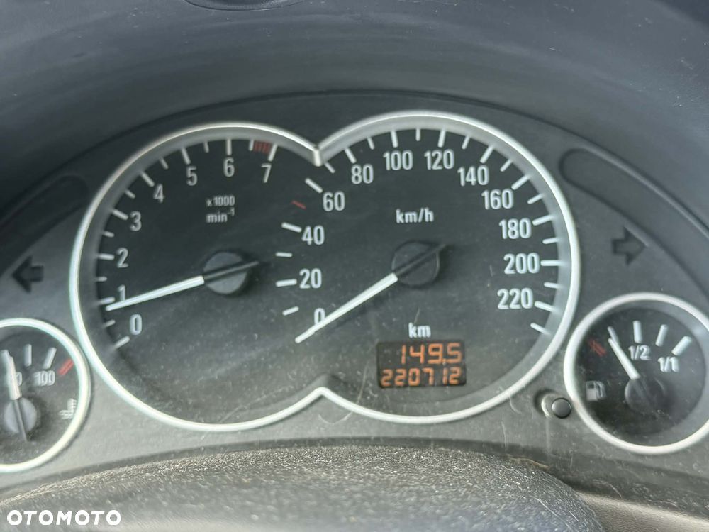 Opel Corsa 1.0 12V - 1