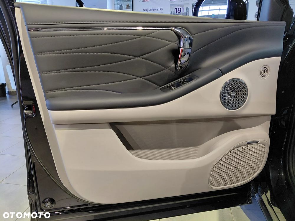 GAC AION V - 13