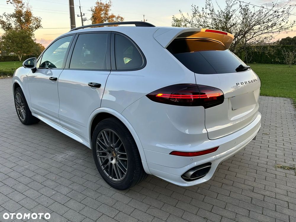 Porsche Cayenne Tiptronic S - 3