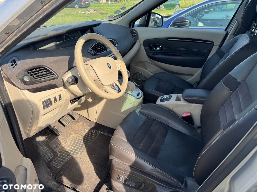 Renault Scenic 1.6 dCi Energy Bose - 10