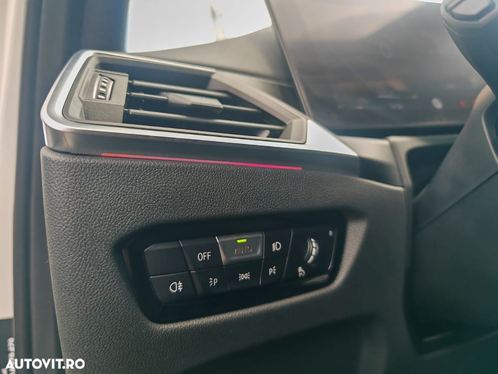 BMW Seria 3 318i Aut. M Sport - 25