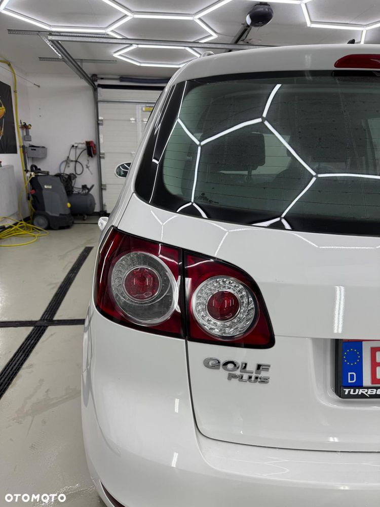 Volkswagen Golf Plus - 8