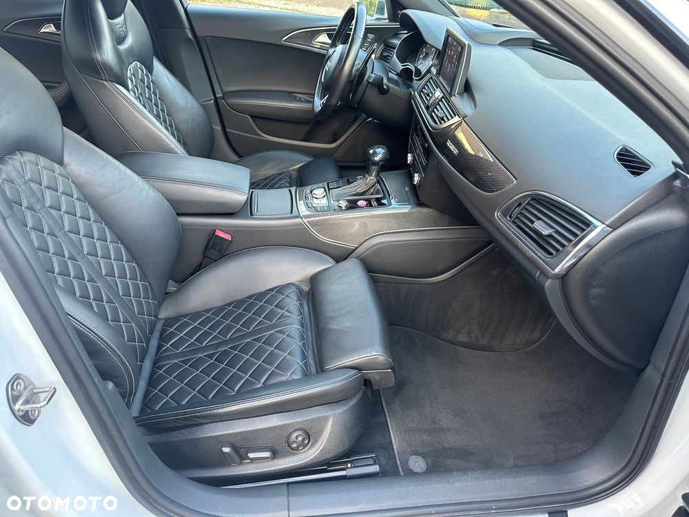 Audi S6 Limousine - 26